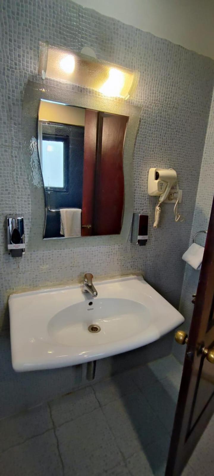 Shilton Suites Bangalore Eksteriør billede